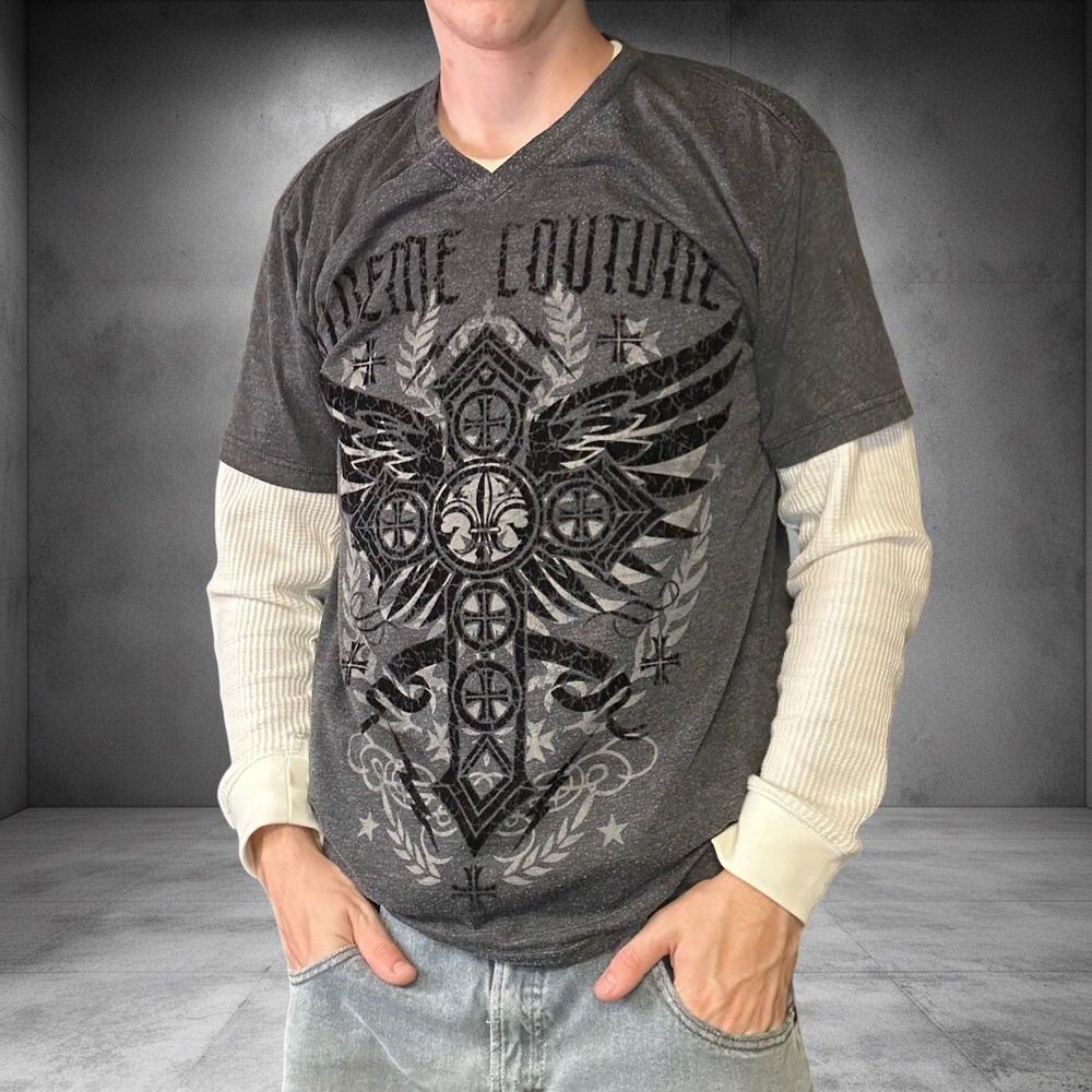 Xtreme Couture by Affliction Mens XL V-Neck Graphic Tee Charcoal Grey Y2K MMA